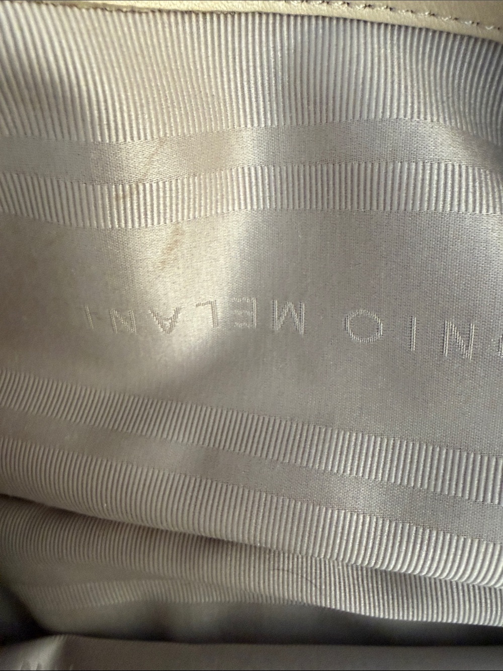 ANTONIO MELANI Cream Leather Gathered Shoulder Tote - Picture 7 of 7